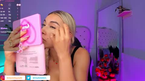 charlotte  grey online show from February 19, 6:54 pm