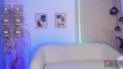 Charlotte online show from November 14, 7:36 pm