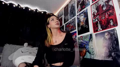 Charlotte online show from December 19, 8:23 pm