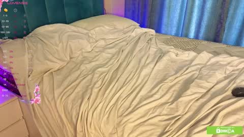 charlotte_wxw online show from November 27, 11:57 am