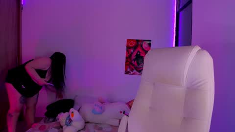 Snapshot of cheelsea_ chatting on February 22, 5:02 am cheelsea_ online show from February 22, 5:02 am