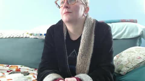 Snapshot of chelseasentra1 chatting on March 4, 5:24 pm Chelsea online show from March 4, 5:24 pm