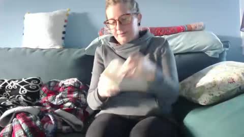 Snapshot of chelseasentra1 chatting on December 17, 5:58 pm Chelsea online show from December 17, 5:58 pm