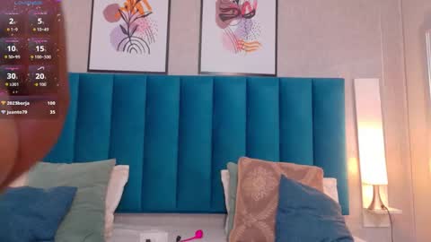   online show from October 30, 8:43 pm