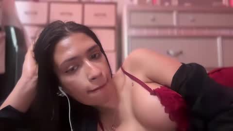 cherliecarmen online show from February 20, 6:03 pm