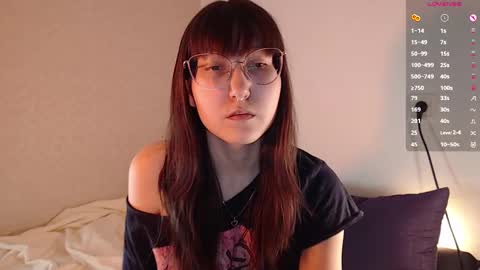 Snapshot of cherry_hazzze chatting on March 10, 4:25 pm Cheryl online show from March 10, 4:25 pm