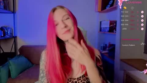 Roxy online show from October 16, 8:55 pm