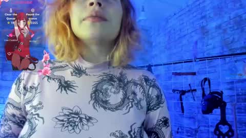     online show from September 16, 11:18 am