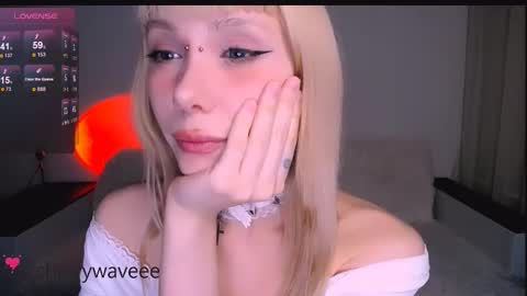 cherrybite_ online show from March 20, 10:36 pm