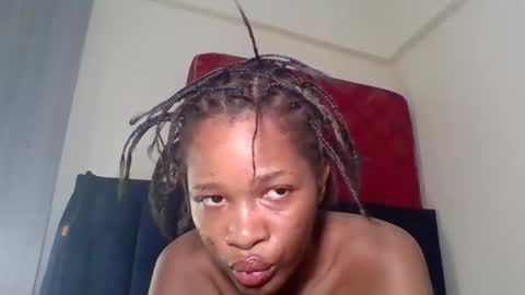 Cherryblossom2002 online show from December 2, 11:56 am