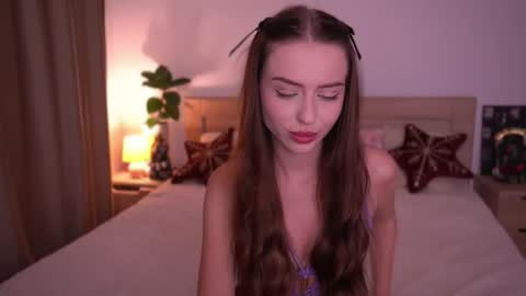 Alisha online show from December 13, 10:59 pm