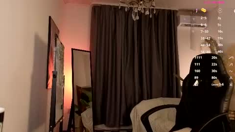 Helga Pataki online show from July 28, 8:52 pm