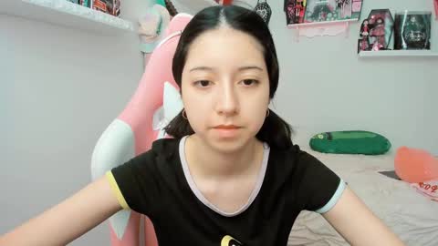 Snapshot of cherrymafer666 chatting on February 12, 7:35 pm cherrycute666 online show from February 12, 7:35 pm