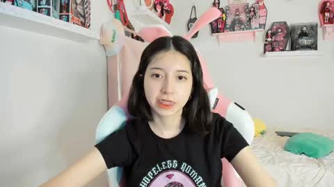 Snapshot of cherrymafer666 chatting on February 14, 1:45 am cherrycute666 online show from February 14, 1:45 am