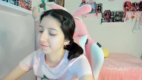 Snapshot of cherrymafer666 chatting on December 26, 11:35 pm cherrycute666 online show from December 26, 11:35 pm