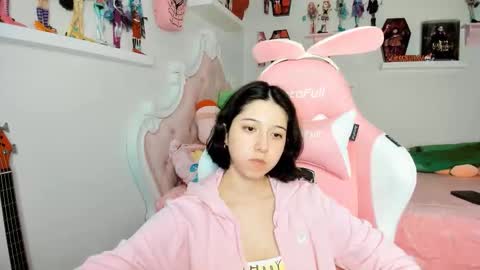 cherrycute666 online show from December 2, 2:35 am
