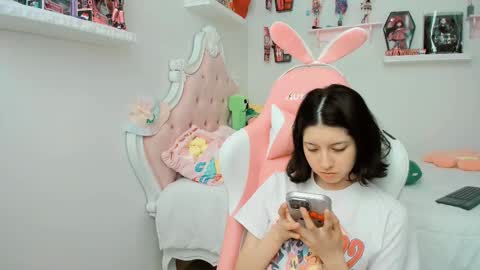 Snapshot of cherrymafer666 chatting on October 2, 8:36 pm cherrycute666 online show from October 2, 8:36 pm