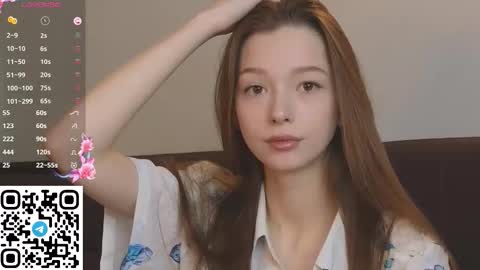 Snapshot of cherrymira chatting on October 1, 9:14 am Loise online show from October 1, 9:14 am