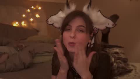 Snapshot of chillpix chatting on October 26, 3:18 pm Hanna online show from October 26, 3:18 pm