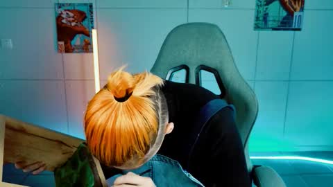 Bella online show from November 22, 9:34 am