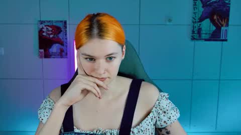 Bella online show from November 18, 9:10 am