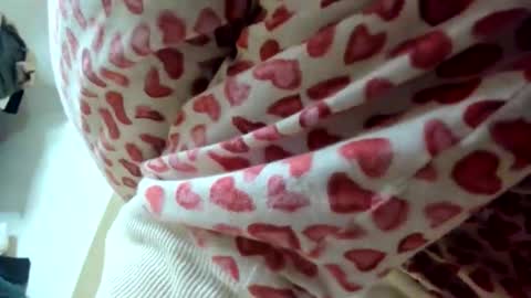 yoursensualparadise online show from January 15, 7:42 pm