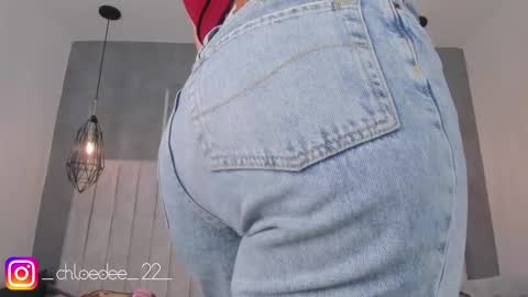 Chloe online show from February 20, 11:20 am