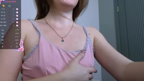 Chloe online show from February 1, 9:29 pm