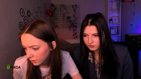 chloe_ley online show from March 10, 2:21 pm