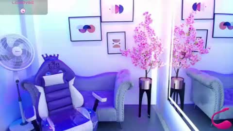 Chloe  online show from July 21, 11:44 am