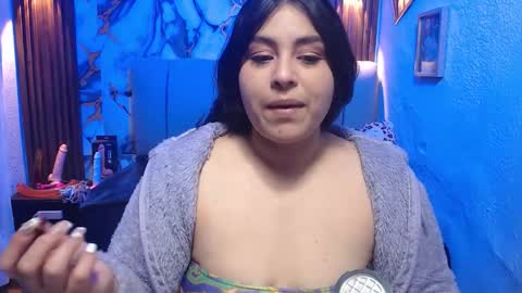 chloe_smith5 online show from February 27, 7:14 pm