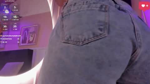   online show from March 19, 8:02 pm