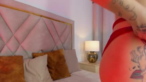 chloe_wilson7 online show from February 10, 1:41 am