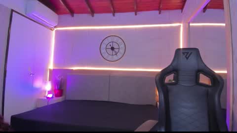 Chloee online show from November 26, 12:06 pm