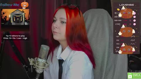Snapshot of chloejenyss chatting on October 13, 2:25 am Chloe online show from October 13, 2:25 am