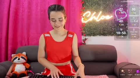 Snapshot of chloesmithx__ chatting on January 28, 11:50 pm Chloe online show from January 28, 11:50 pm