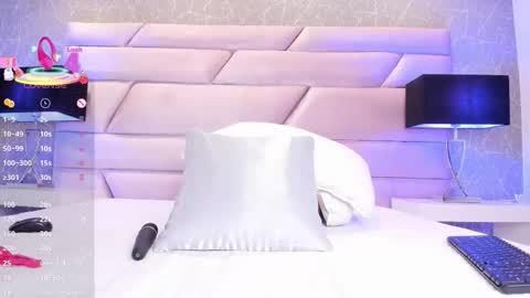 CHLOE  online show from September 11, 10:43 pm