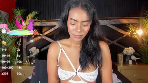 CHLOE  online show from March 7, 9:06 pm