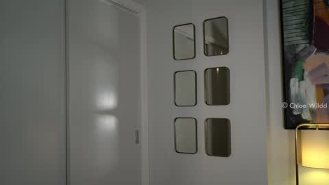 Chloe  online show from September 25, 9:45 pm