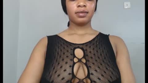 Snapshot of choco_chocox chatting on October 6, 10:32 am ESTHER online show from October 6, 10:32 am