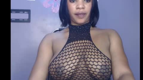 Snapshot of choco_chocox chatting on February 1, 9:21 am ESTHER online show from February 1, 9:21 am