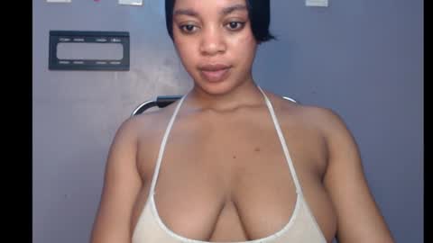 Snapshot of choco_chocox chatting on February 19, 8:20 pm ESTHER online show from February 19, 8:20 pm