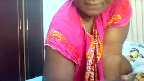 chocobabe002 online show from May 18, 4:40 am