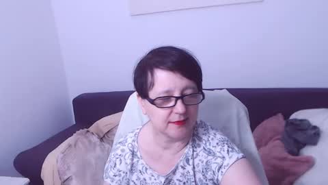 Christa online show from May 30, 11:00 pm