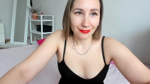 Snapshot of christina_rosse chatting on March 11, 1:01 pm christina rosse online show from March 11, 1:01 pm