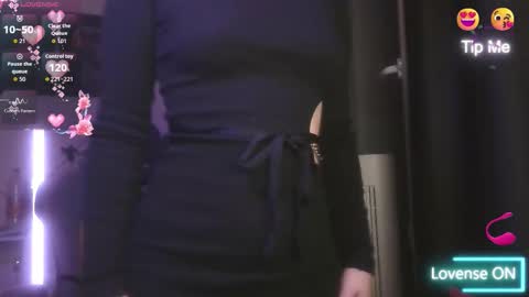 Snapshot of christinafiveplus chatting on October 5, 7:08 pm christinafiveplus online show from October 5, 7:08 pm