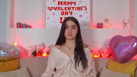 Snapshot of christinamilton chatting on February 15, 4:47 am Christina online show from February 15, 4:47 am