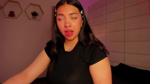 Christine  online show from April 1, 12:28 pm