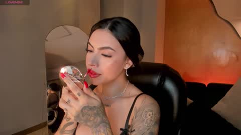 Christine Ford online show from December 4, 12:51 pm