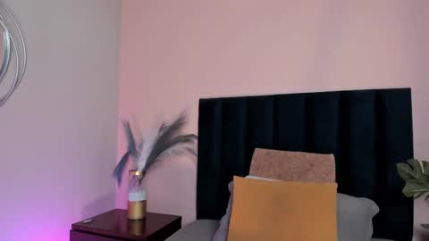 Christy online show from February 6, 6:55 pm